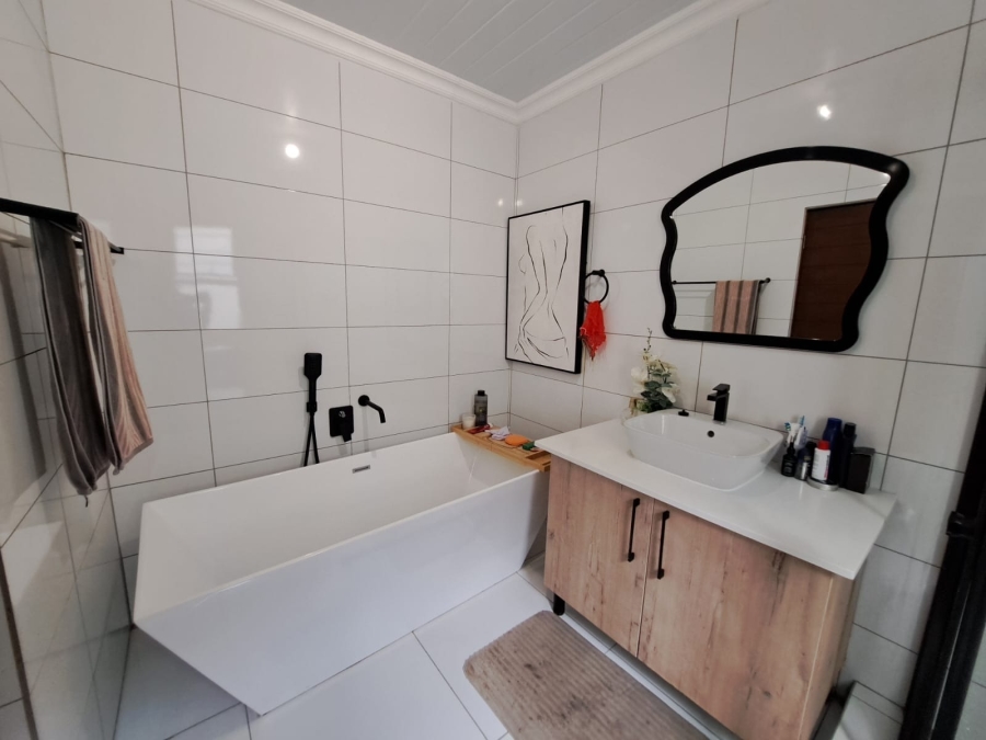 3 Bedroom Property for Sale in Cashan North West
